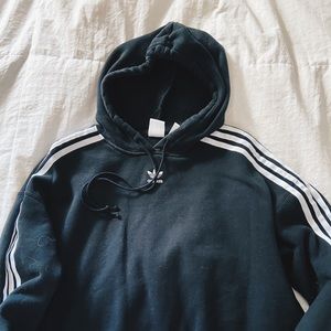 Adidas Sweatshirt